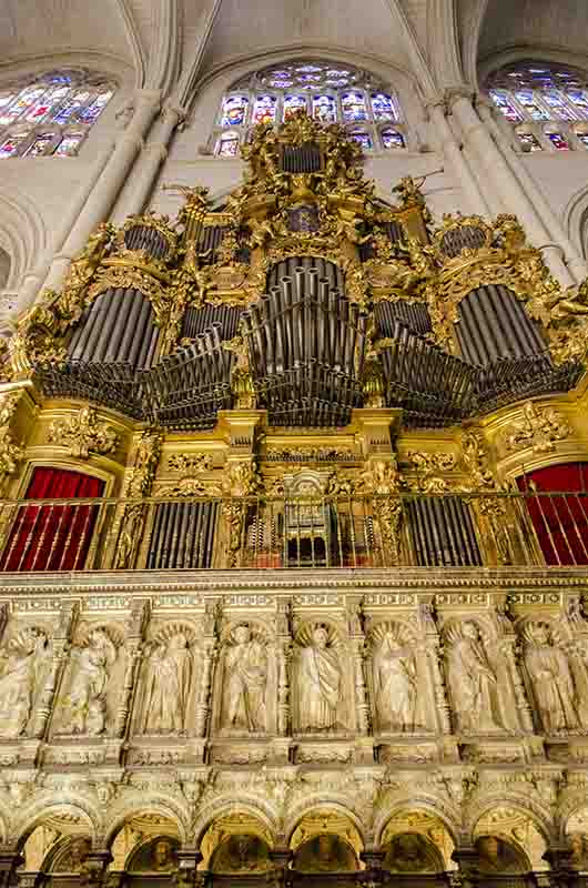 Toledo 020 - catedral Primada - órgano.jpg